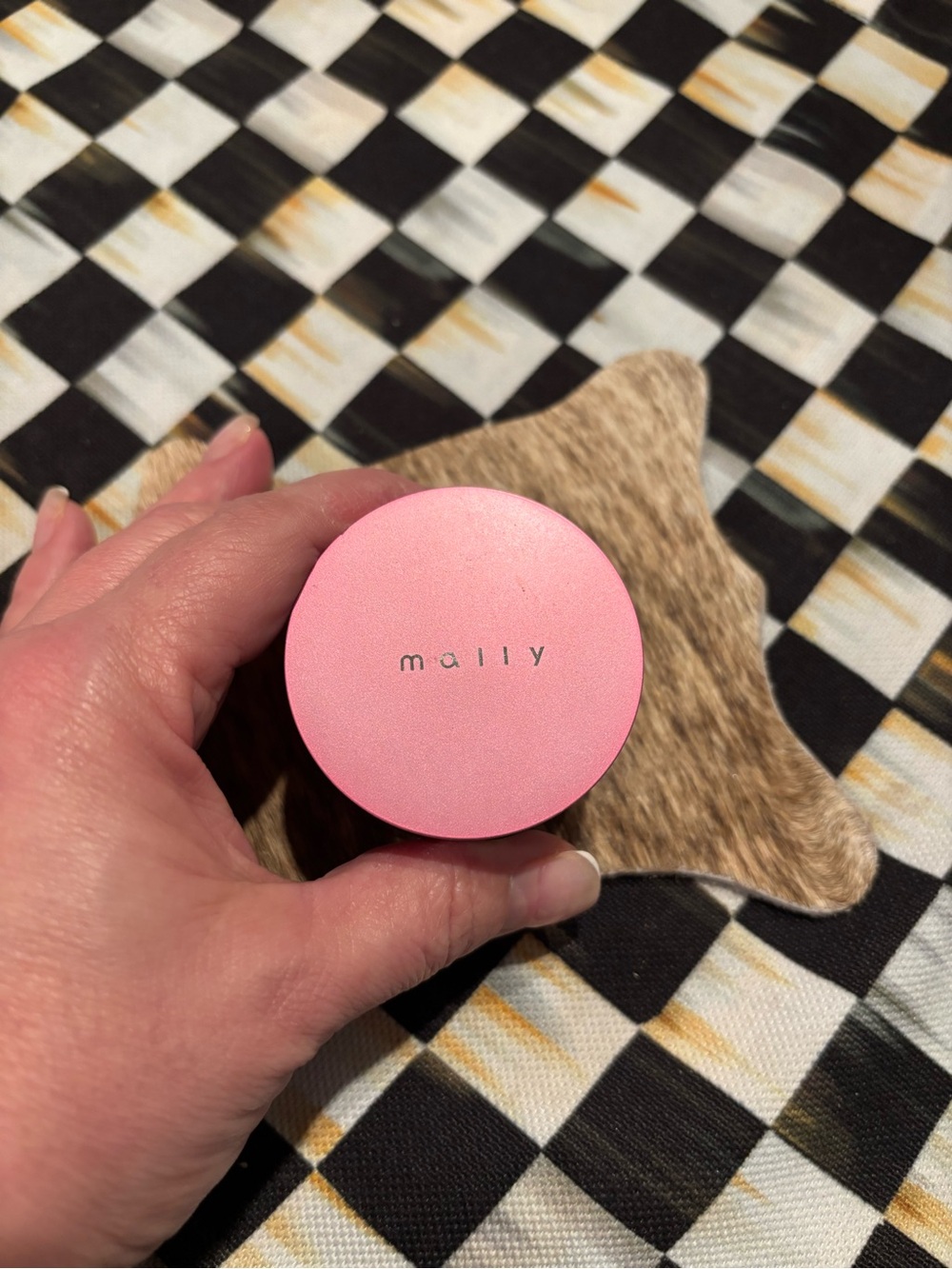 Mally Pink Compact Case